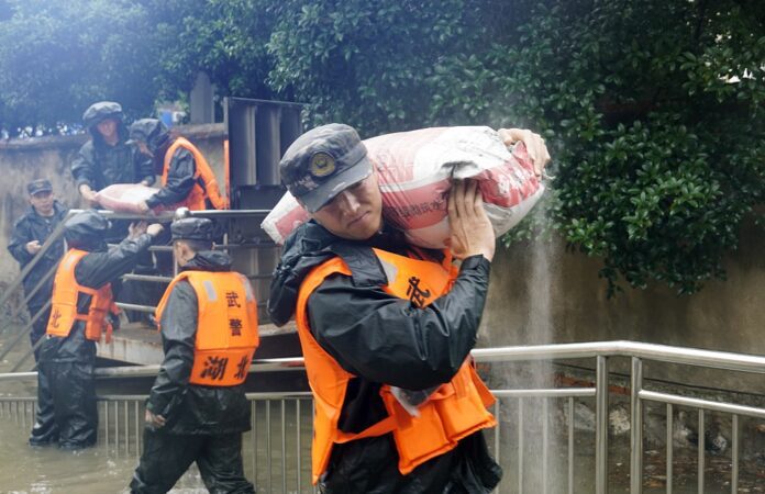 Kina pokreće hitnu reakciju na poplave, tajfune u 3 pokrajinske regije