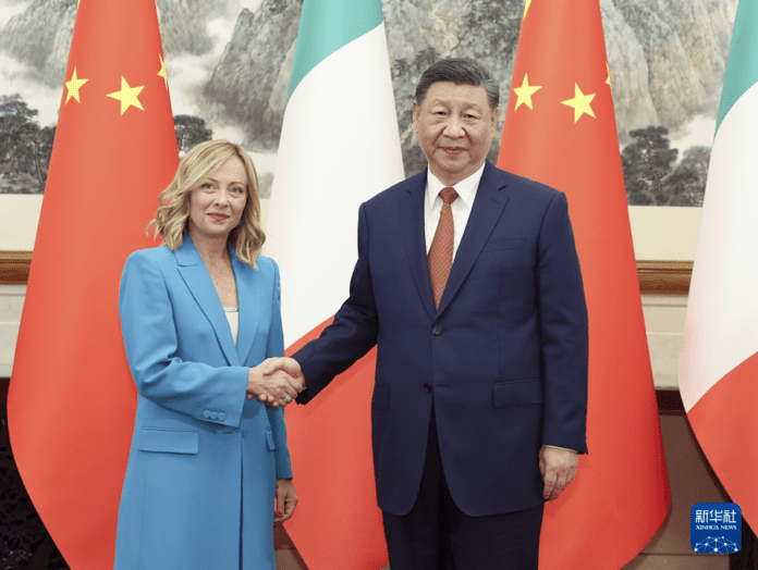 Xi se sastao s talijanskom premijerkom