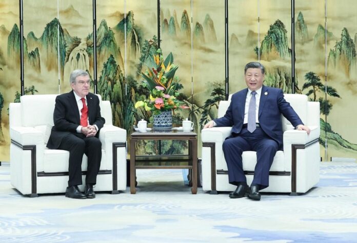 Xi se susreo s predsjednikom MOO-a