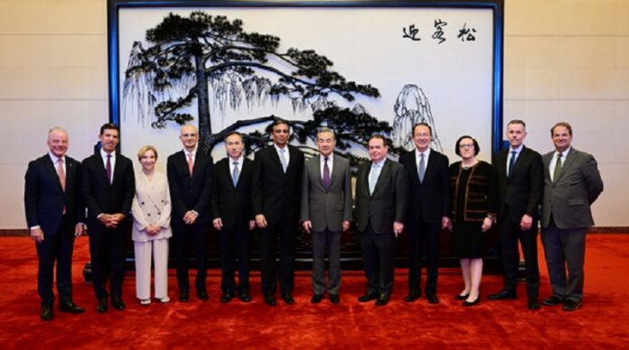 Wang Yi pozvao na uspostavu dodatnih kanala dijaloga između Kine i SAD-a