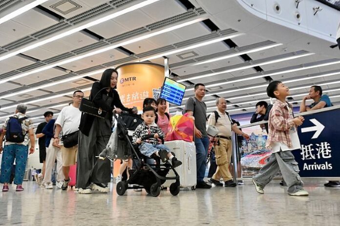 Hong Kong omogućio tranzit bez vize za državljane Nepala