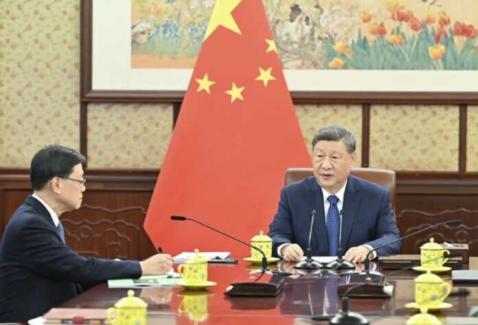 Xi saslušao izvješće izvršnog upravitelja Posebne upravne regije Hong Kong