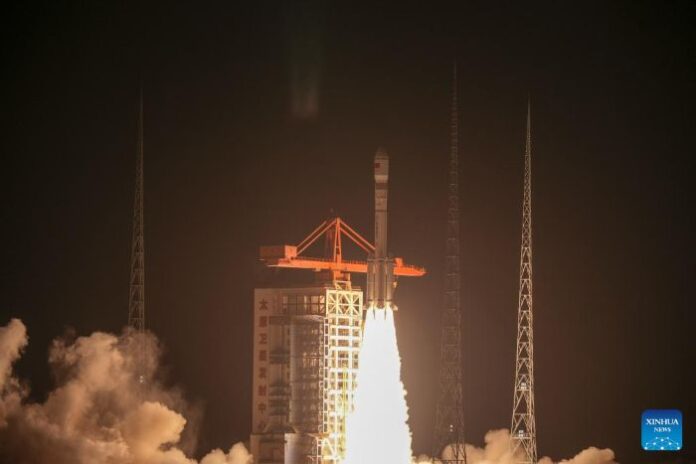 Kina lansirala novu skupinu satelita za komercijalnu konstelaciju