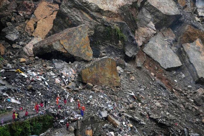 Kina izdvaja 30 milijuna juana za oporavak nakon katastrofe u Chongqingu