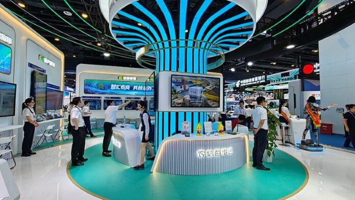 Na sajmu China-ASEAN Expo predstavljen market rješenja temeljenih na umjetnoj inteligenciji radi jačanja digitalne suradnje
