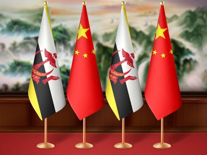 Xi i sultan Bruneja razmijenili čestitke povodom 35. godišnjice diplomatskih odnosa
