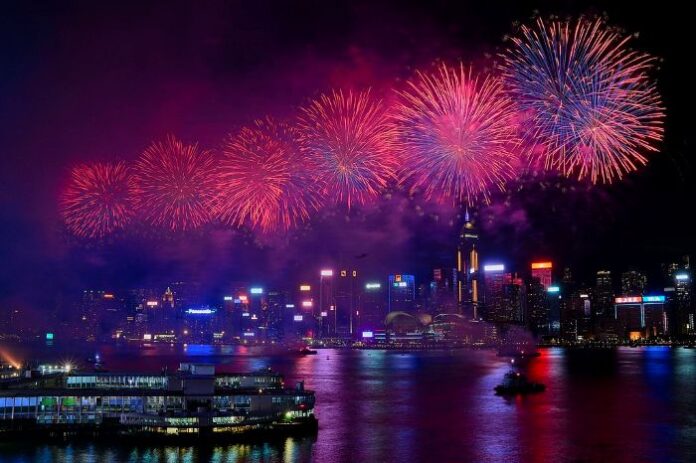 Hong Kong proslavio Dan državnosti vatrometom i svečanostima